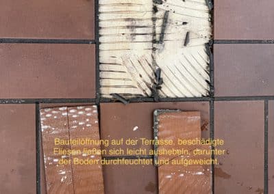 Beschädigte Fliesen